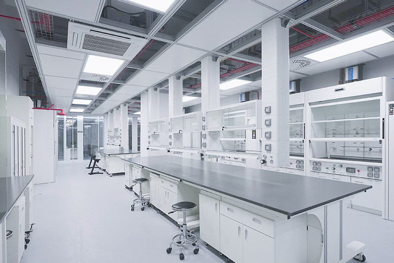 庆安实验室革新：安全与科技的现代融合